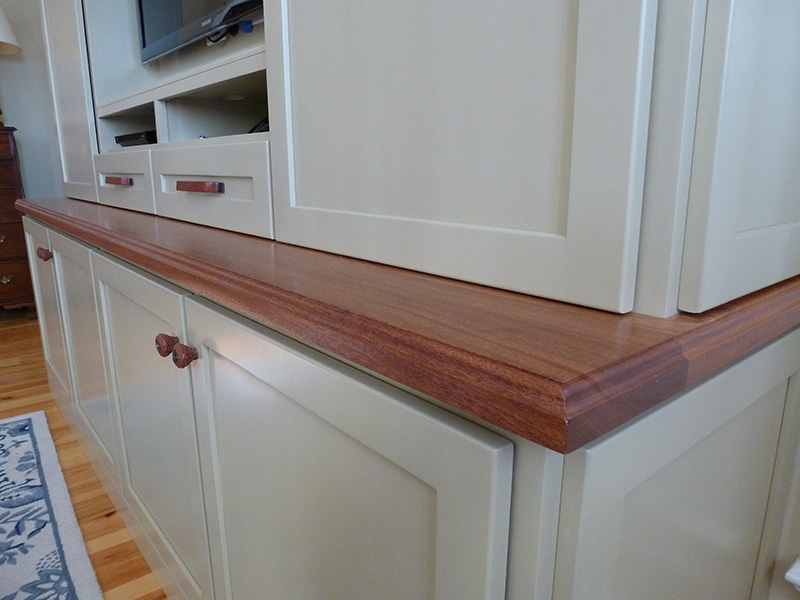 1.5" thick African Mahogany edge grain countertop with Roman ogee edge treatment and permanent finish